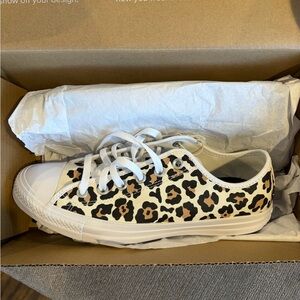 BRAND NEW Converse Sneakers in Leopard Print